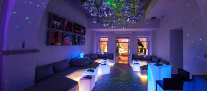 LGBT Travel tips_Mykonos-Club at54_World Rainbow Hotels