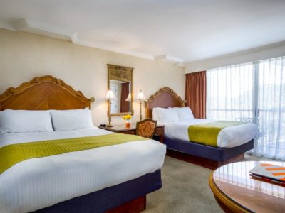 Town And Country Resort Hotel
