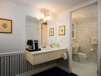 Town And Country Resort Hotel