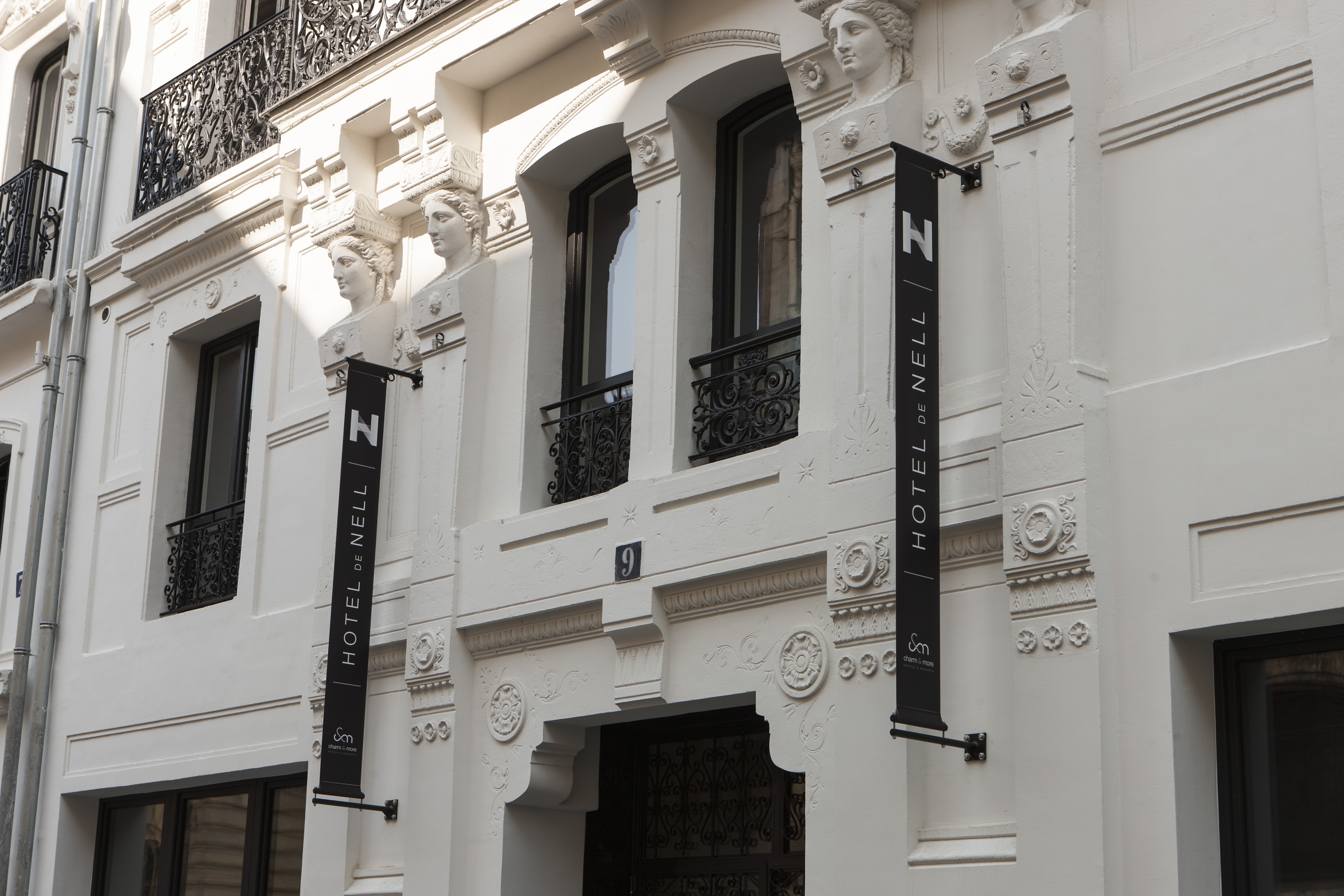 Hotel De NELL Paris