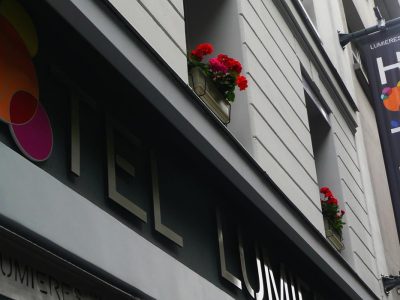 Hotel Lumieres Montmartre Paris