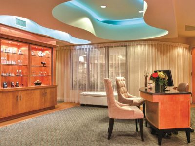 Viana Hotel and Spa Westbury