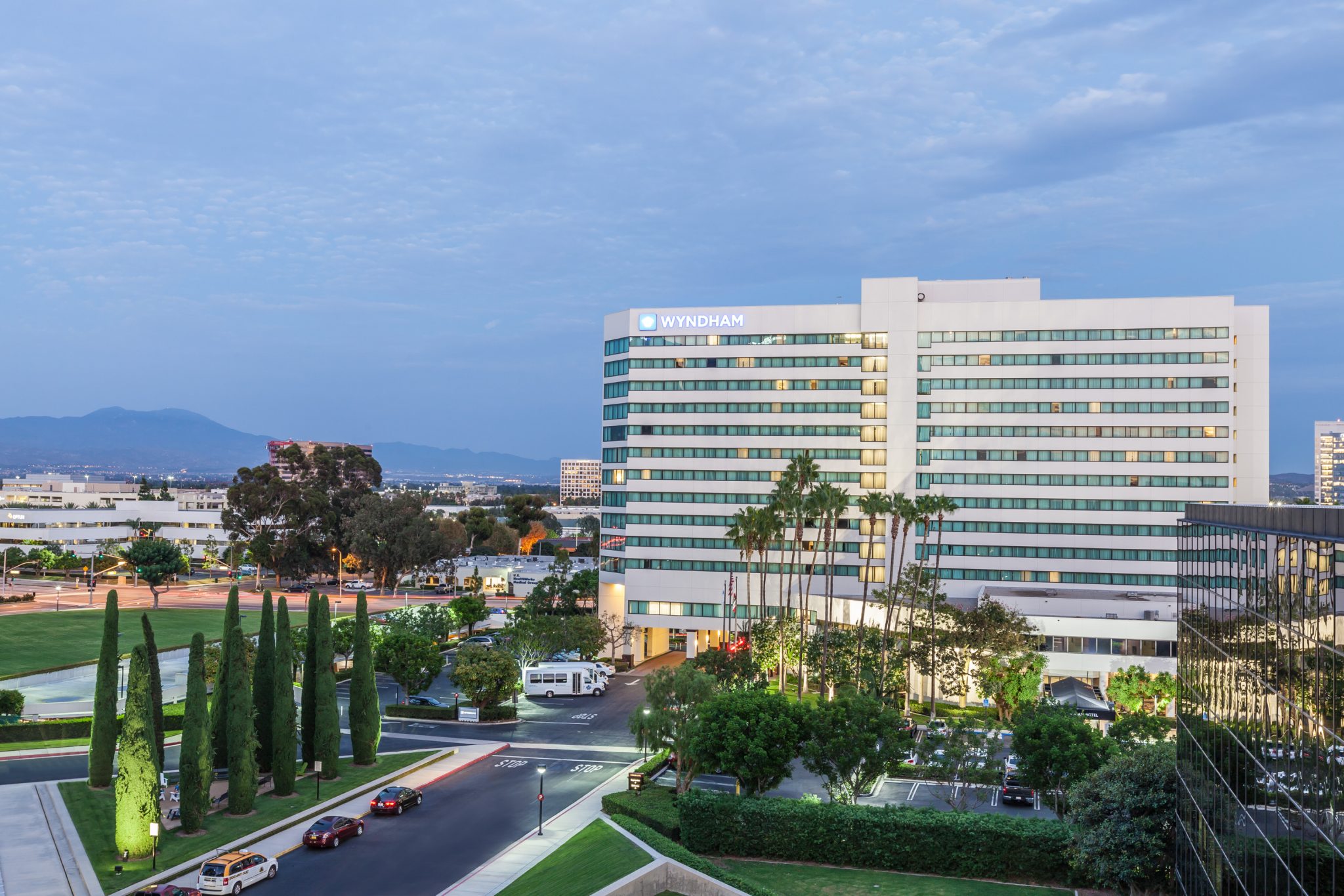 Wyndham Irvine-Orange County Airport