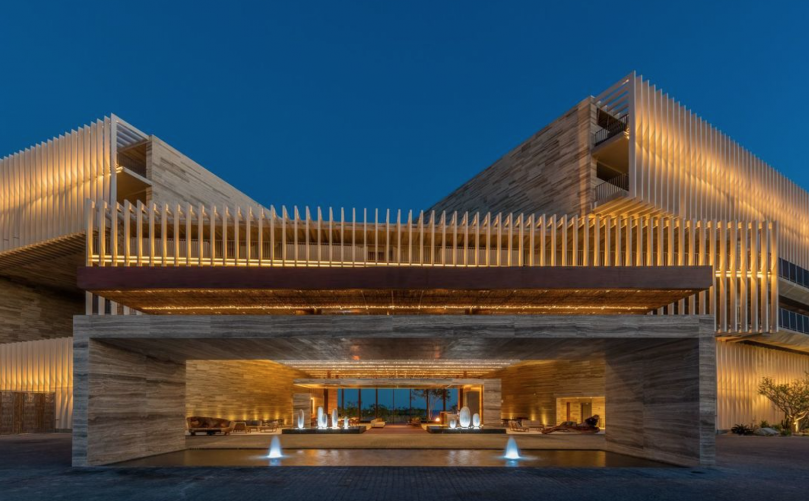 Solaz Los Cabos BeachFront is a gay and lesbian friendly hotel in Los Cabos