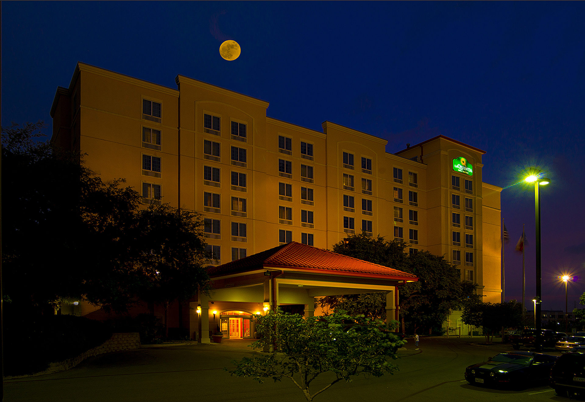 la quinta san antonio tx airport