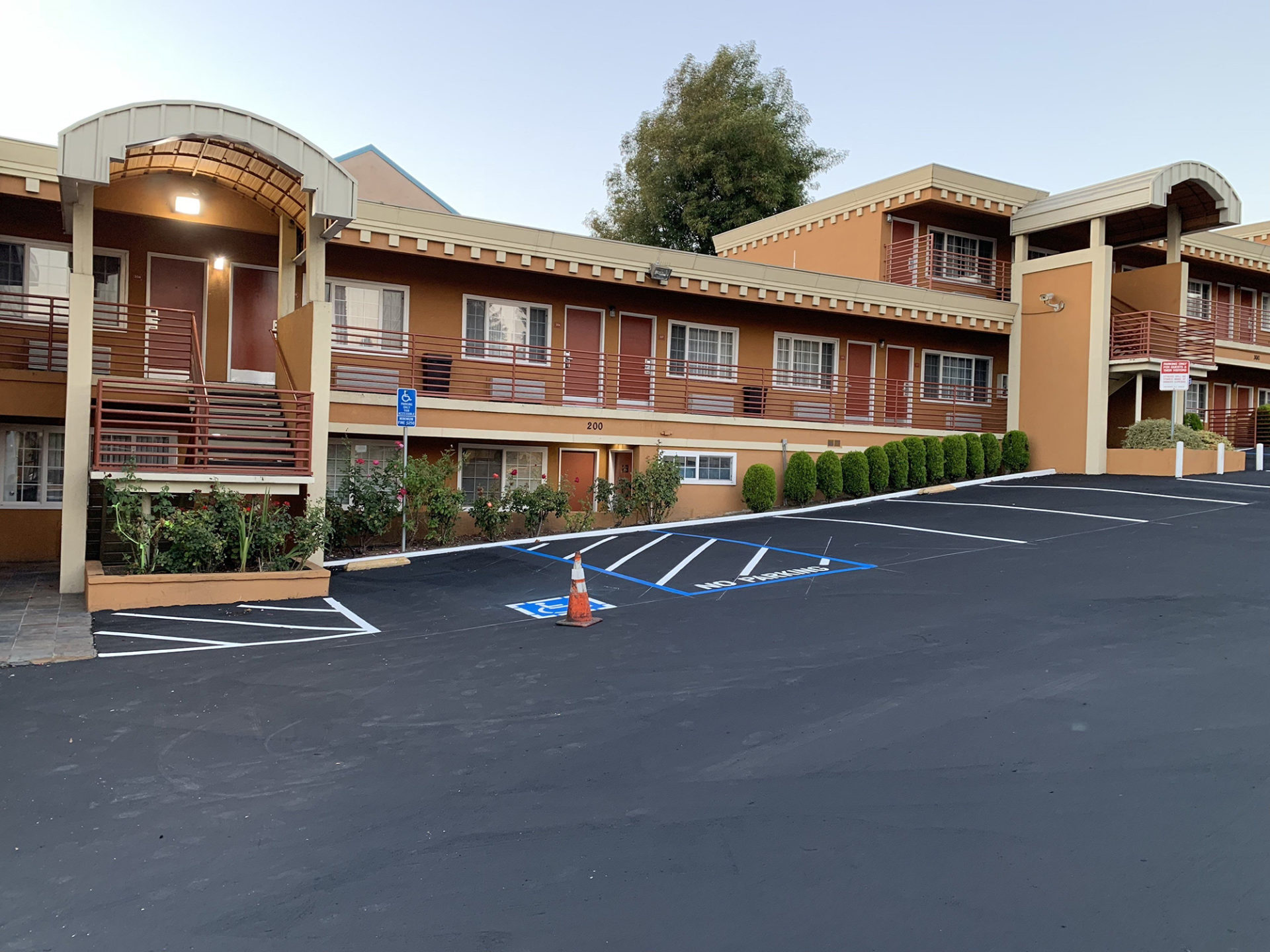 Budget Inn Hayward Aiport San Francisco Silicon Valleya gay and lesbian