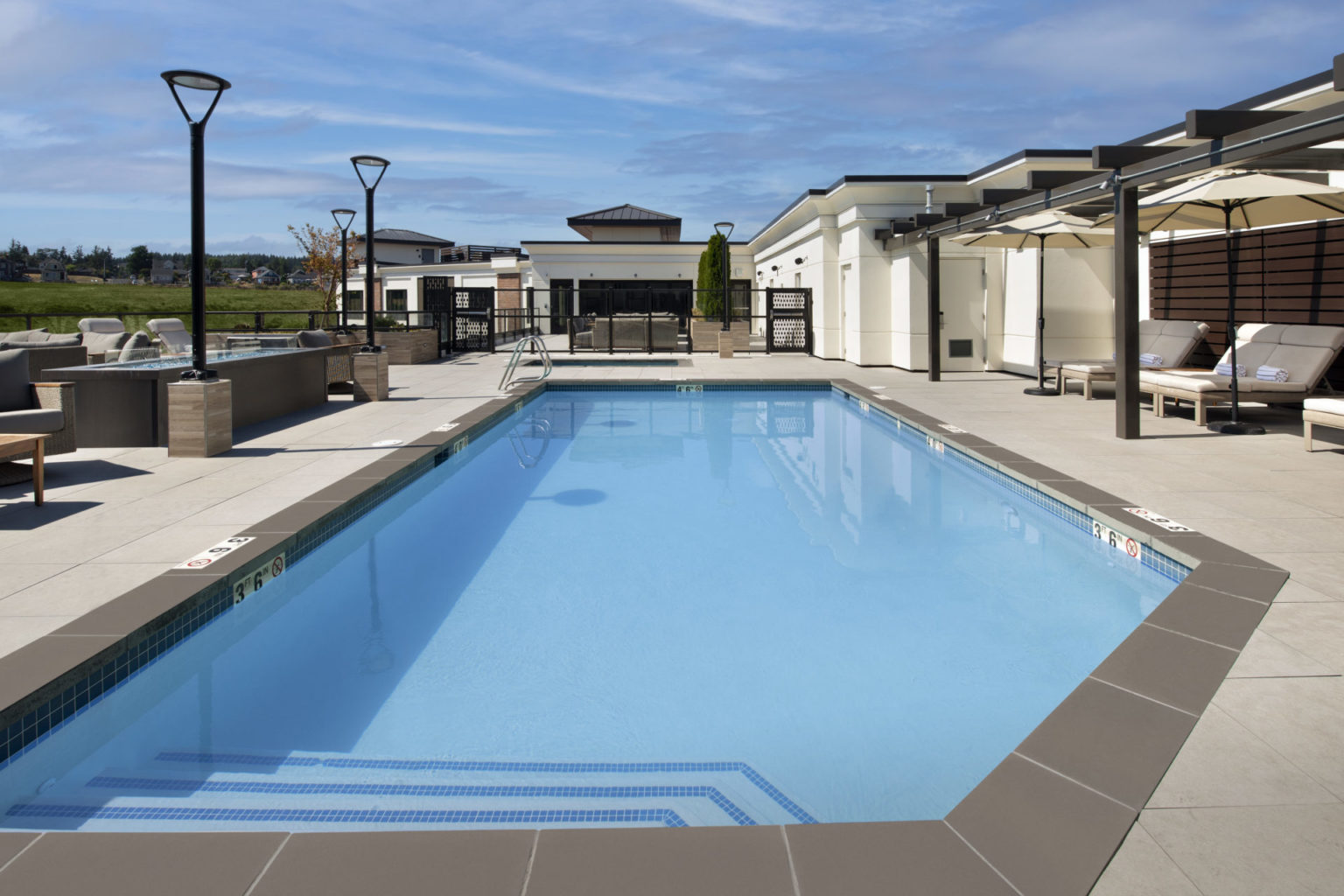 Silver Cloud Hotel Point Ruston Waterfront World Rainbow Hotels